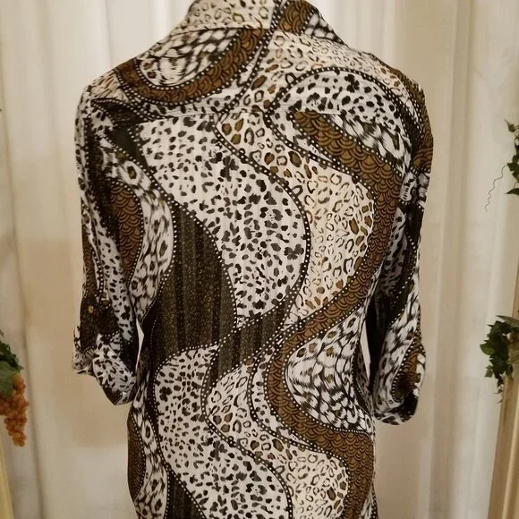 Dress Barn leopard print w pockets button down M - Picture 4 of 5